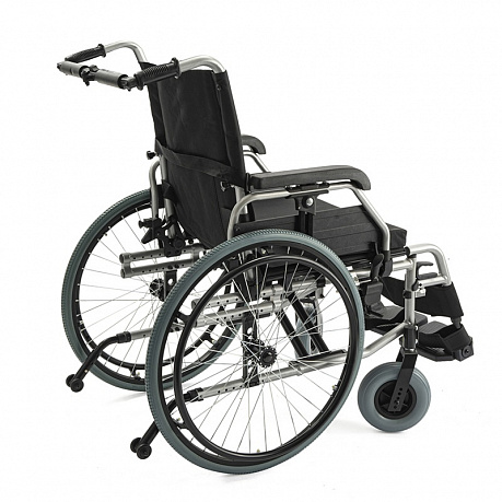 Кресло-коляска Симс-2 для инвалидов Barry Euro с литыми колесами. Изображение 4 из 5